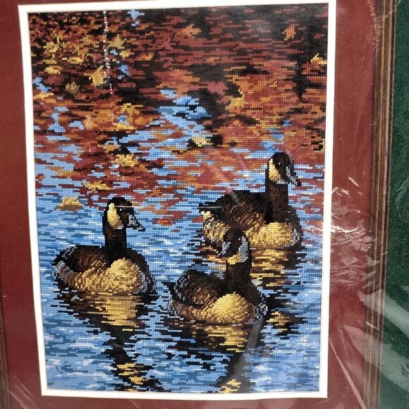 Vtg Elsa Williams 2000 Reflections Of An October Afternoon Needlepoint Kit#06422 - Picture 2 of 5